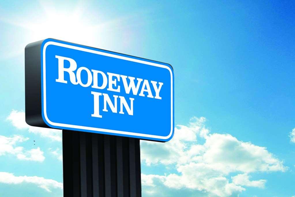 Rodeway Inn Flora Luaran gambar